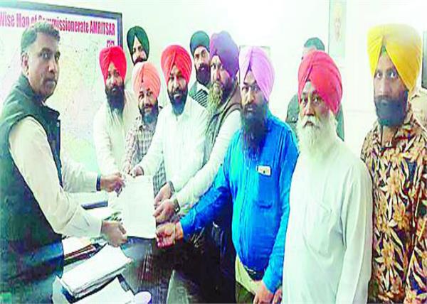 sikh community  social media  punjab