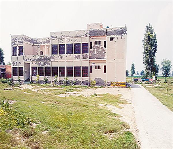 lack of staff in the diet