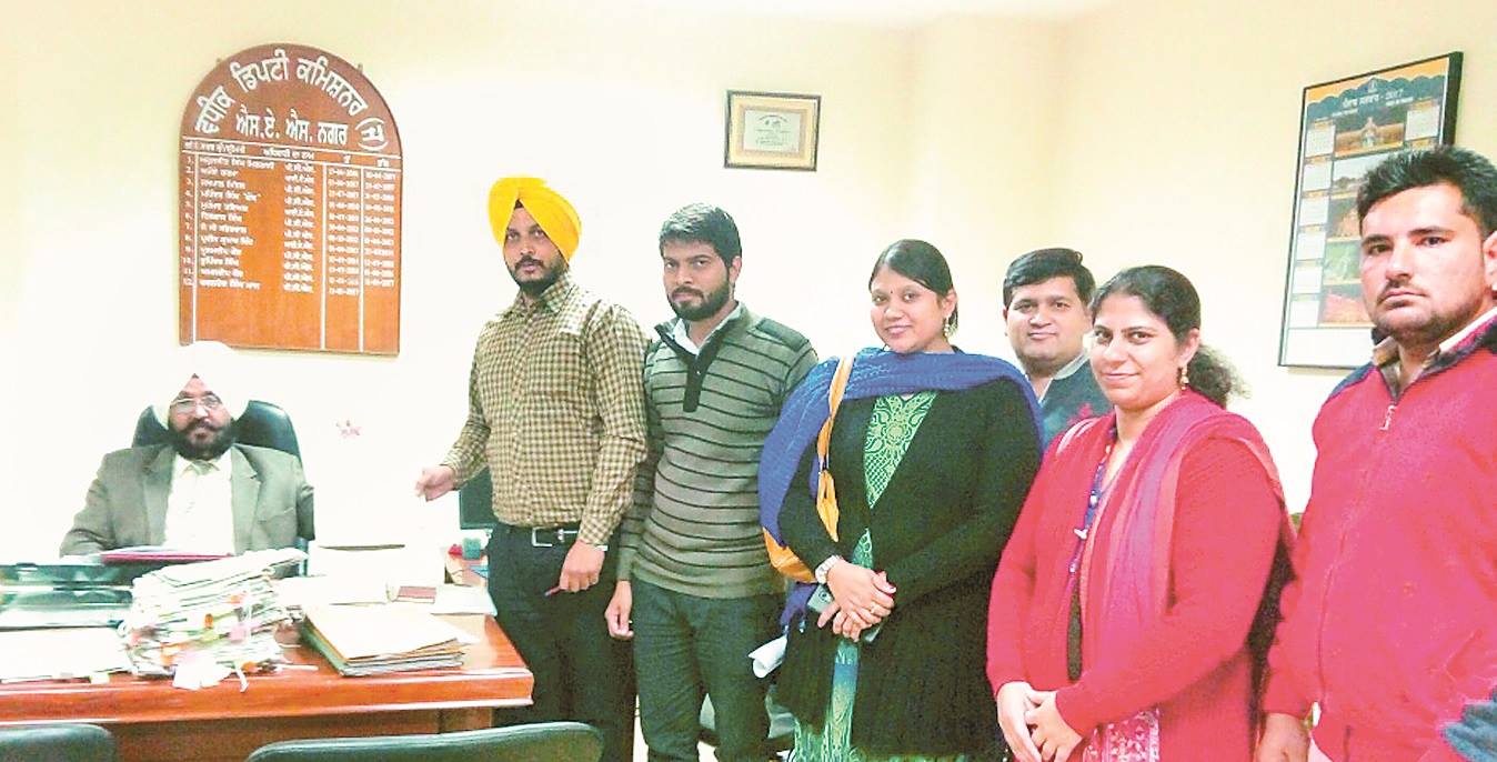 ਆਪਣੀਆਂ ਮੰਗਾਂ ਨੂੰ ਲੈ ਕੇ ਵਿਧਾਨ ਸਭਾ ''ਚ ਵਧਣਗੇ ਠੇਕਾ ਮੁਲਾਜ਼ਮ