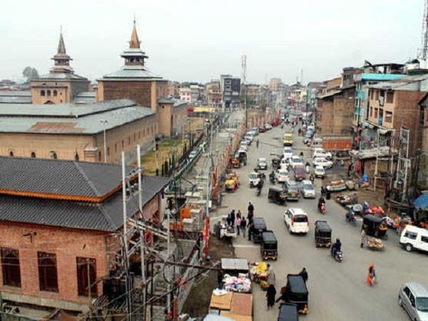 curfew like restrictions end in srinagar