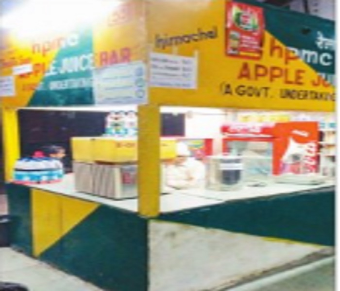 ਰੇਲਵੇ ਹੈੱਡਕੁਆਰਟਰ ਤੋਂ ਆਈ ਟੀਮ ਨੇ ਸਿਟੀ ਸਟੇਸ਼ਨ ਦੇ ਸਟਾਲਾਂ ''ਤੇ ਕੀਤੀ ਚੈਕਿੰਗ