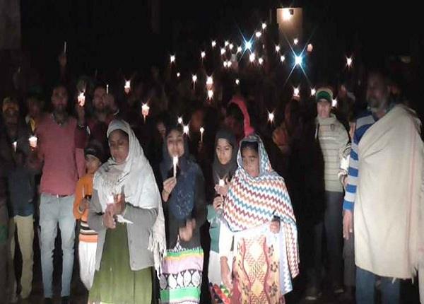 ਔਰਤ ਦੀ ਮੌਤ ''ਤੇ ਮਚਿਆ ਹੰਗਾਮਾ, ਗੁੱਸੇ ''ਚ ਆਏ ਲੋਕਾਂ ਨੇ ਪ੍ਰਸ਼ਾਸ਼ਨ ਨੂੰ ਦਿੱਤਾ ਅਲਟੀਮੇਟਸ