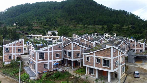 housing in china featuring rooftop farms