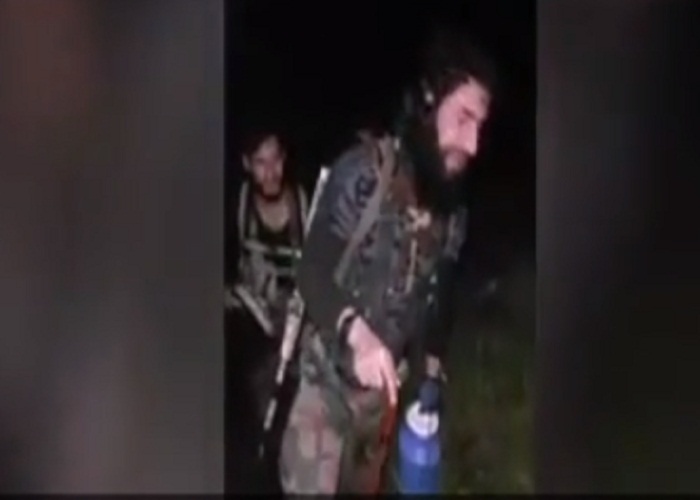 ਜੰਗਲ ਪਾਰ ਕਰਦਾ ਦਿਖਿਆ ਅੱਤਵਾਦੀ ਜਾਕਿਰ ਮੂਸਾ, ਵੀਡੀਓ ਆਇਆ ਸਾਹਮਣੇ