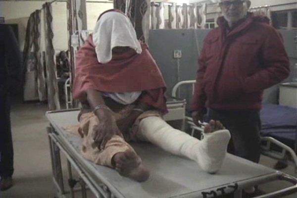 the grandmother of the girl remembered the grandmother  the broken leg