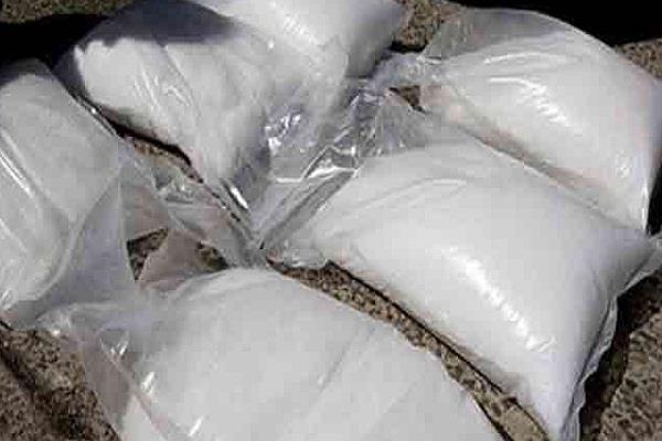 heroin  2 youth arrested