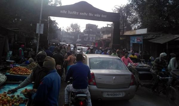 getting serious is the problem of traffic in the city