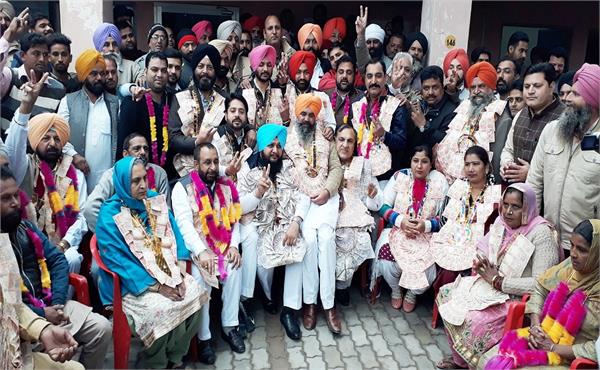 congress 13 candidates without competition winner
