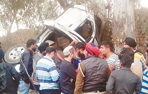 car stripe due to tire puncture