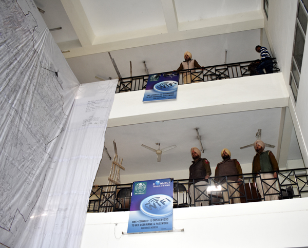 ਨਗਰ ਨਿਗਮ ਚੋਣ : ਚੋਣਵੇਂ ਕਾਂਗਰਸੀਆਂ ਨੂੰ ਛੱਡ ਕੇ ਨਵੀਂ ਵਾਰਡਬੰਦੀ ਤੋਂ ਜ਼ਿਆਦਾਤਰ ਲੋਕ ਨਾਖੁਸ਼