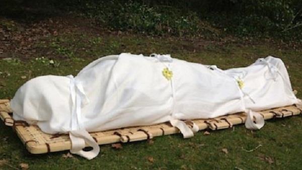 mysterious death of lovely university student on friend  s birthday