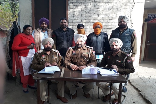 ਨਸ਼ੀਲੇ ਪਦਾਰਥਾਂ ਸਮੇਤ 10 ਗ੍ਰਿਫਤਾਰ