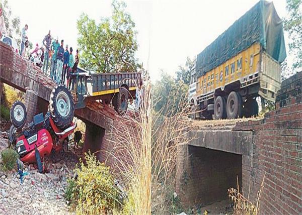 vehicle driver  railing  garhshankar