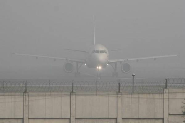 the most dense fog on the last day of the shadow year in delhi