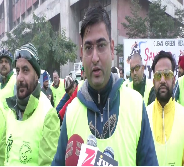 ਸੰਗਰੂਰ ਜ਼ਿਲੇ ਨੂੰ ਕਲੀਨ, ਗ੍ਰੀਨ ਤੇ ਹੈਲਦੀ ਰੱਖਣ ਦੇ ਨਾਅਰੇ ਹੇਠ ਸਾਈਕਲ ਰੈਲੀ ਕੱਢੀ