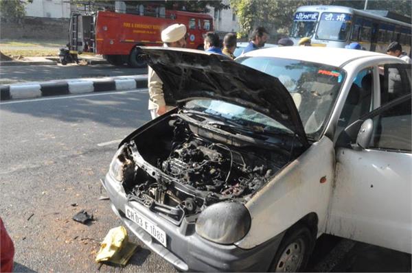 car fire in chandigarh