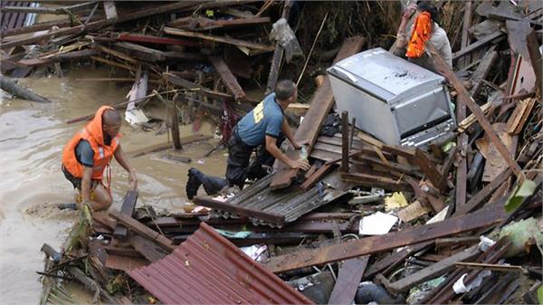 flood situation hits 43