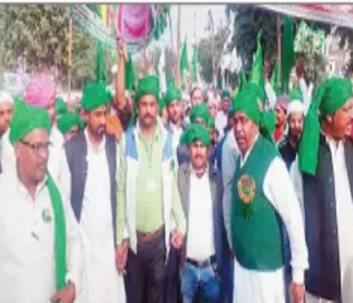 ਪੈਗੰਬਰ ਹਜ਼ਰਤ ਮੁਹੰਮਦ ਸਾਹਿਬ ਦੇ ਜਨਮ ਦਿਨ ਮੌਕੇ ਜਲੰਧਰ 'ਚ ਵਿਸ਼ਾਲ ਸ਼ੋਭਾ ਯਾਤਰਾ ਸਜਾਈ