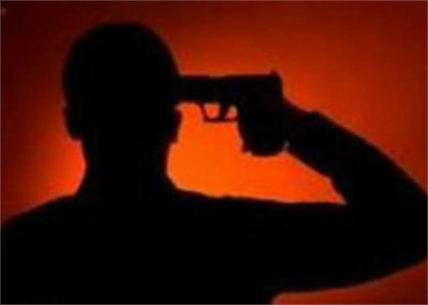 patwari revolver death