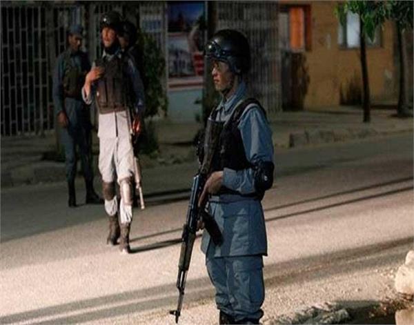 gunmen take possession of building in kabul