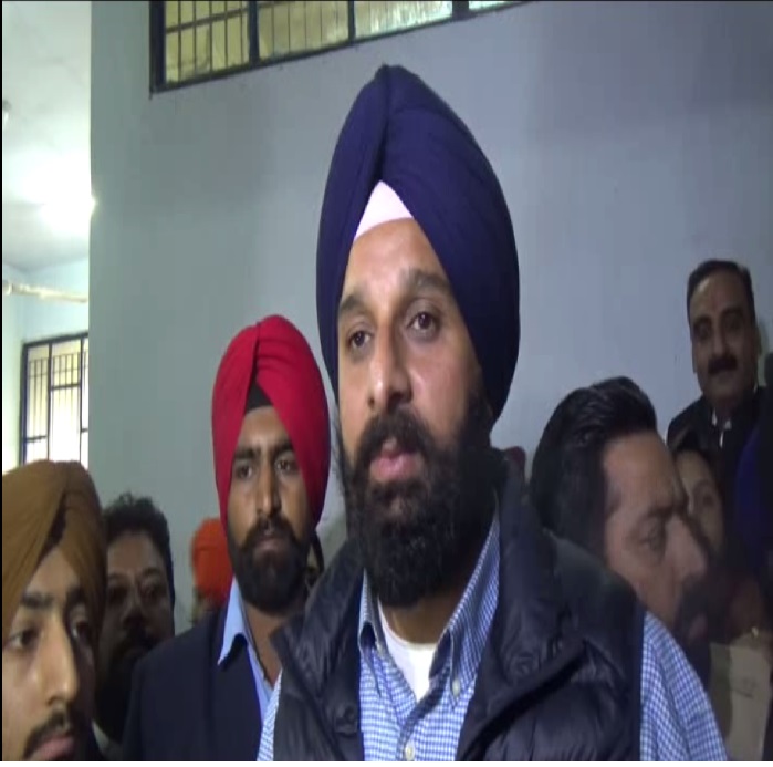 ਰਾਹੁਲ ਗਾਂਧੀ ਤੋਂ ਵੀ ਨਹੀਂ ਹੋਵੇਗੀ ਕਾਂਗਰਸ ਦੀ ਬੇੜੀ ਪਾਰ : ਮਜੀਠੀਆ