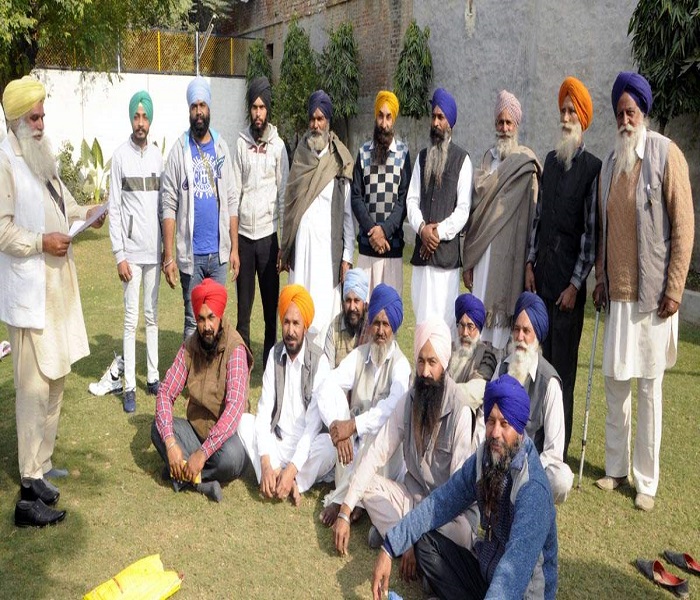 ਗੰਨੇ ਦੇ ਰੇਟ ''ਚ 10 ਰੁਪਏ ਮਾਮੂਲੀ ਵਾਧਾ ਕਿਸਾਨਾਂ ਨਾਲ ਮਜ਼ਾਕ : ਬ੍ਰਹਮਕੇ