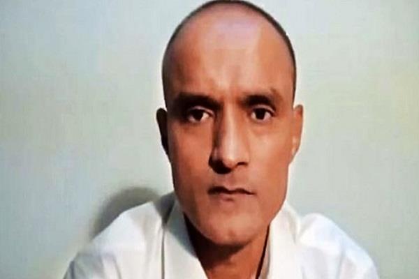 kulbhushan case  pakistan issued visa to family