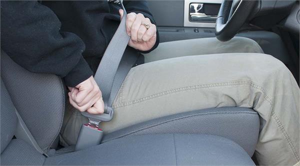 25  indians apply only seat belt