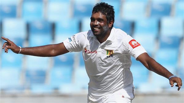 this player broke the record of muralidaran  s record