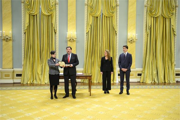 richard wagner officially sworn as canada  s new chief justice