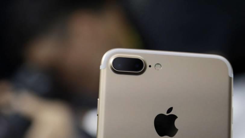iphone 8 may be launched with 5 8 inch amoled display report