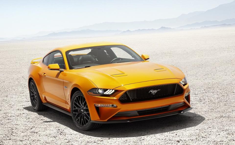 ford introduced the 2018 mustang