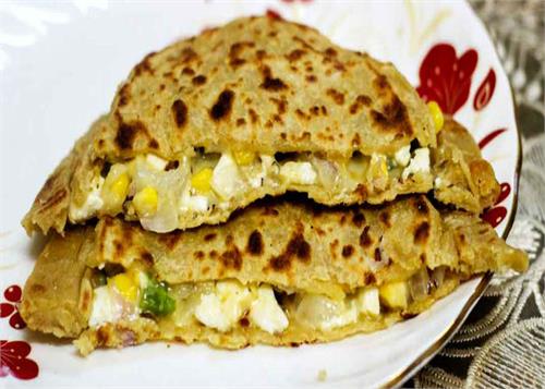 make at home pizza paratha