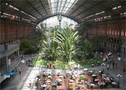 these are the world s most beautiful railway stations