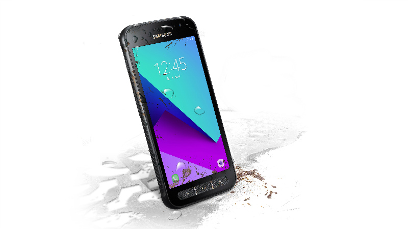 dust and waterproof samsung smartphone