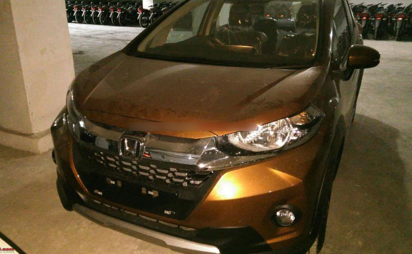 honda wr v spy images reveal interior details next month launch in india march 2017
