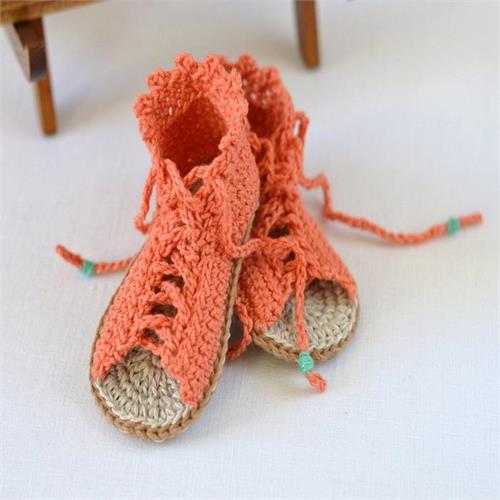 create trendy baby sandals