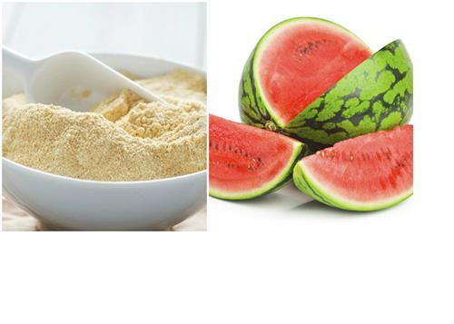 use facepack of watermelon for freshness on the face in the summer