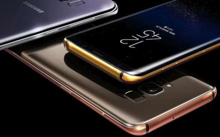 selfie centering smartphone blast 9 times increase in the market in three months