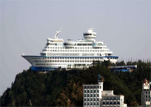 these five strange and unique hotels in the world