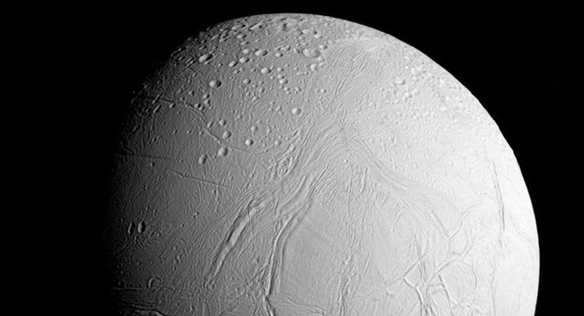 nasa found water on saturn s satellites