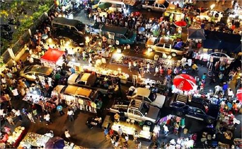 unique market where it is the cheapest goods