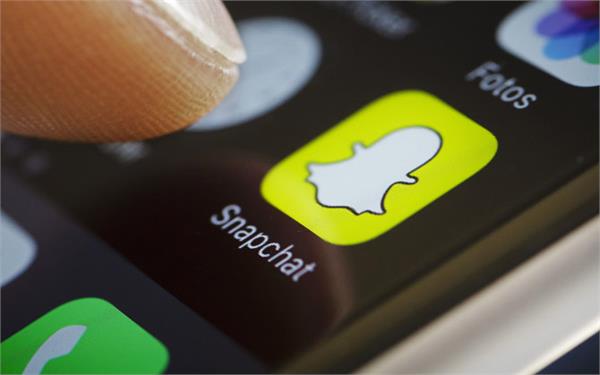snapchat ratings drop to one star on app store after evan spiegels poor countries like india