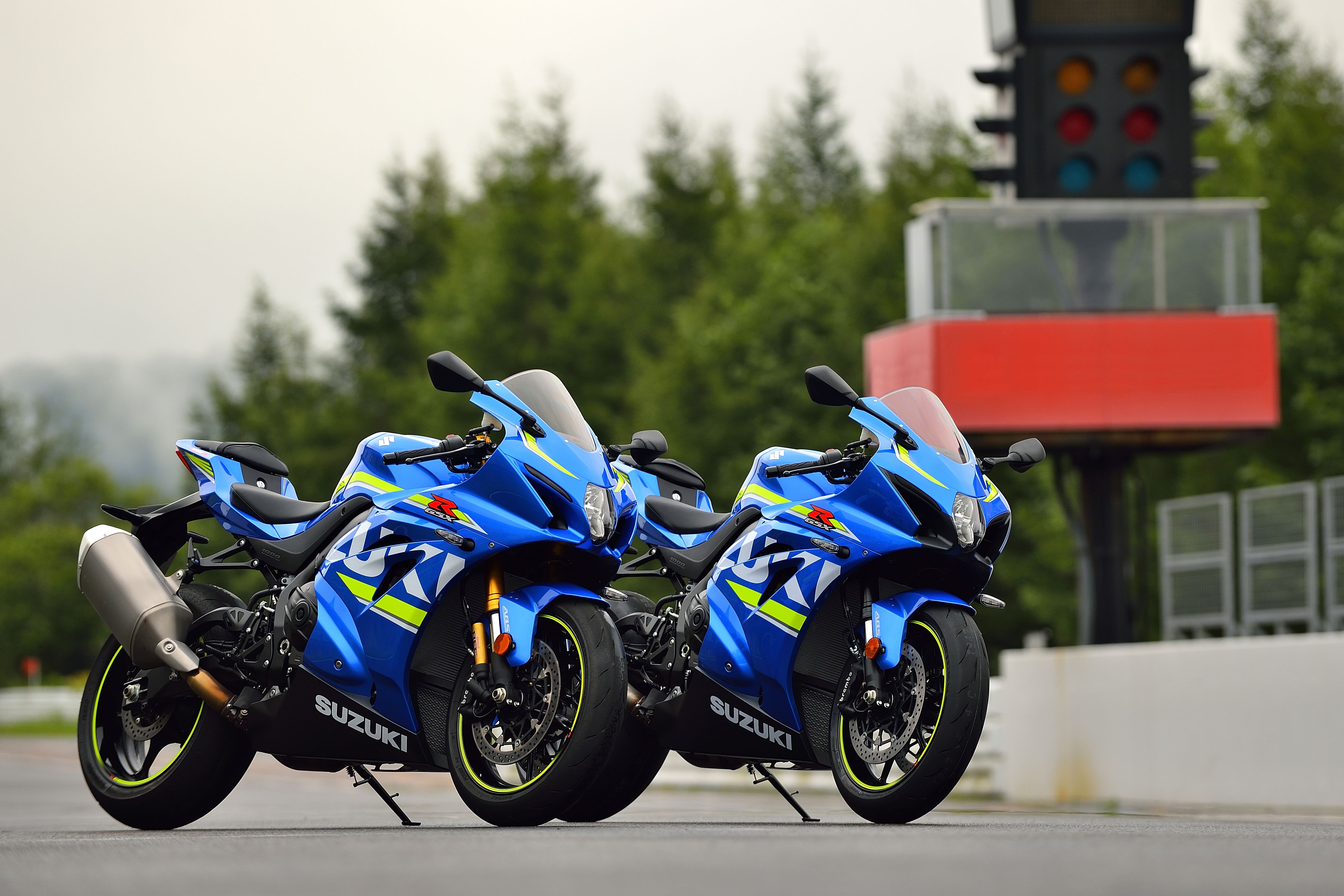 2017 suzuki gsx r1000 gsx r1000r launched in india