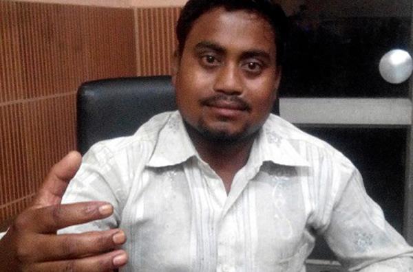 defective laborers have been robbed of rs  36 thousand