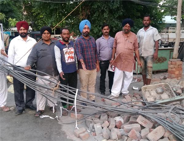 powercom department waiting for a major accident