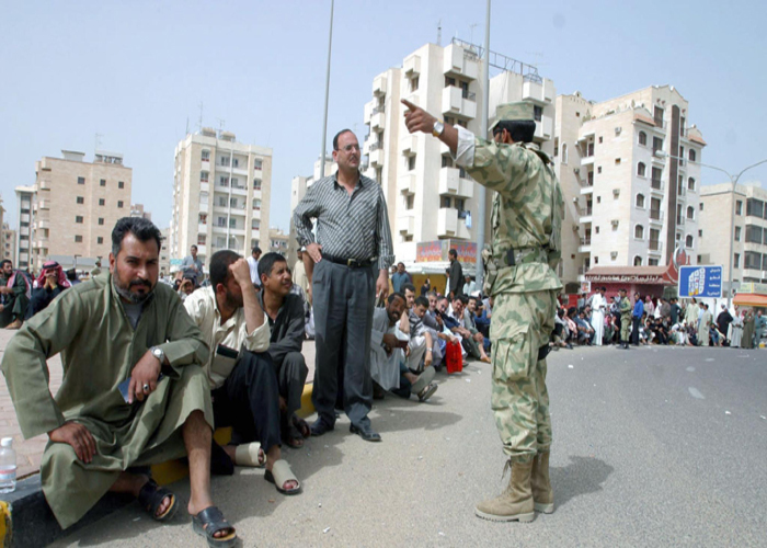 ਸਾਊਦੀ ''ਚ ਫੈਮਿਲੀ ਟੈਕਸ ਦੇ ਬੋਝ ਕਾਰਨ ਪਰਿਵਾਰਾਂ ਨੂੰ ਵਾਪਸ ਭੇਜ ਰਹੇ ਹਨ ਭਾਰਤੀ