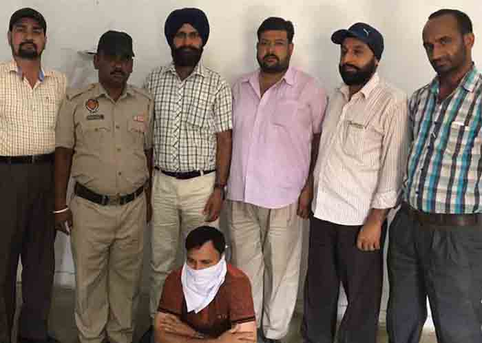 250 ਨਸ਼ੀਲੀਆਂ ਗੋਲੀਆਂ ਸਮੇਤ ਗ੍ਰਿਫ਼ਤਾਰ