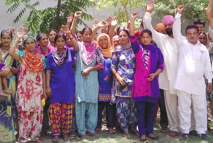 ਬੇਘਰੇ ਮਜ਼ਦੂਰ ਯੂਨੀਅਨ ਨੇ ਕੀਤੀ ਨਾਅਰੇਬਾਜ਼ੀ