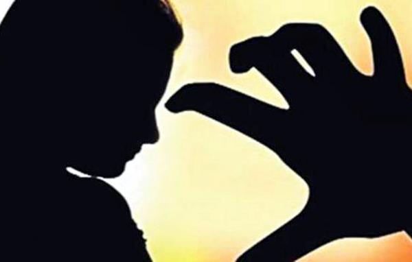 an attempt for raping a girl